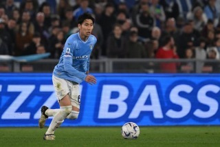 Daichi Kamada against Genoa